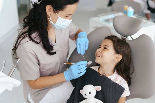 Best Emergency Tooth Extraction in Cypress Landing, NC